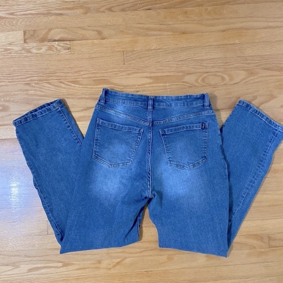 Buffalo High Rise Straight Jeans - Picture 4 of 5